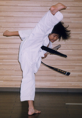 2003.8.10moe8.jpg (47828 oCg)