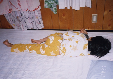 2003.8.22.moe3.jpg (53016 oCg)