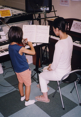 2003.8.26.moe5.jpg (58341 oCg)