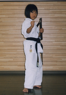 2003.8.3.moe23.jpg (45034 oCg)