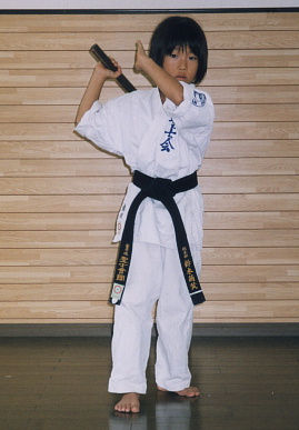 2003.8.3.moe24.jpg (46445 oCg)