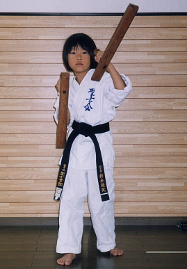 2003.8.3.moe30.jpg (48530 バイト)