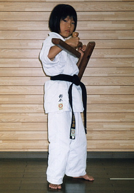 2003.8.3.moe31.jpg (47295 バイト)