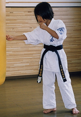 2003.8.3.moe5.jpg (45220 oCg)