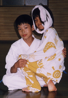 2003.9.29.〜10.1.moe8.jpg (55709 バイト)