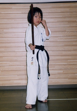 2003.9.4.moe3.jpg (49317 バイト)