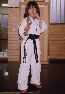 2004.1.1.moe11.jpg (47688 oCg)