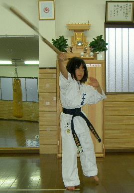 2004.1.1.moe4.jpg (56525 バイト)