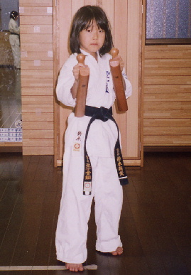 2004.1.1.moe8.jpg (49688 バイト)