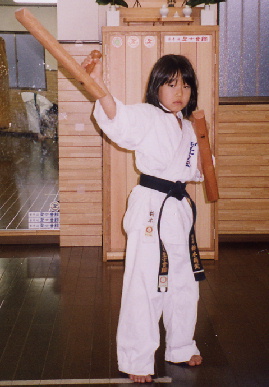 2004.1.1.moe9.jpg (53922 バイト)