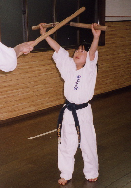 2004.1.15.moe2.jpg (48610 oCg)