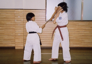 2004.10.10.moe6.jpg (53708 バイト)