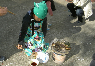 2004.11.20.moe1.jpg (75945 バイト)
