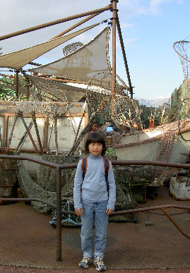 2004.11.22.moe1.jpg (75412 バイト)