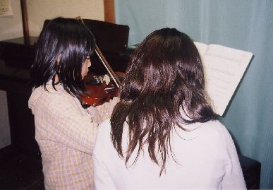 2004.2.23.moe2.jpg (53394 oCg)