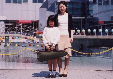 2004.3.28.moe4.jpg (62794 バイト)