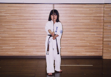 2004.3.30.moe8.jpg (52360 バイト)