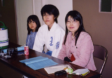 2004.4.4.33th.kenkyuuhappyoukai17.jpg (57461 oCg)