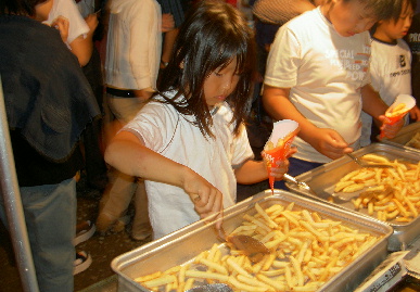 2004.6.13moe4.jpg (68929 バイト)