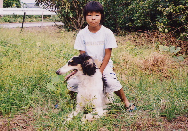 2004.7.29.tanuki3.jpg (98188 バイト)