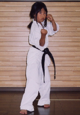 2004.7.4.moe3.jpg (50713 oCg)