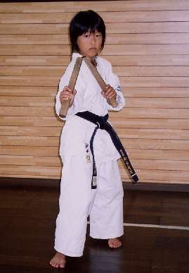 2004.9.10.moe2.jpg (51850 バイト)