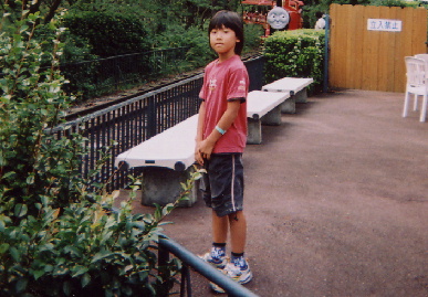 2004.9.20.moe1.jpg (74232 バイト)