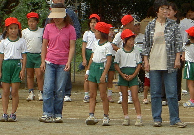 2004.9.26.moe4.jpg (74817 バイト)