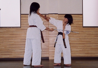 2005.1.9.moe4.jpg (51421 バイト)