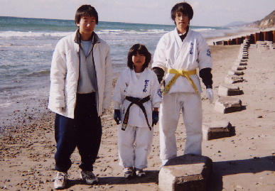2005.2.6.kanchuugeiko10.jpg (68093 バイト)