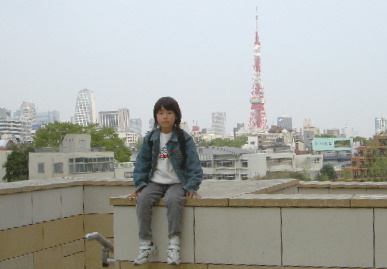 2005.4.16..tokyo12.jpg (39364 バイト)