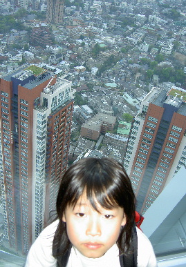 2005.4.16..tokyo16.jpg (83435 バイト)