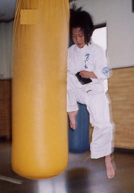 2005.5.15.moe5.jpg (41024 oCg)