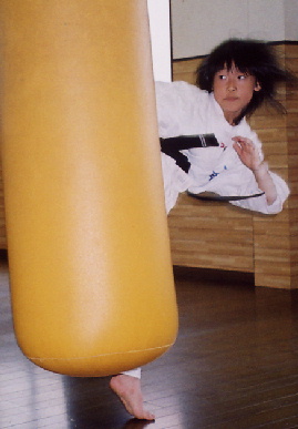 2005.5.15.moe7.jpg (40805 oCg)