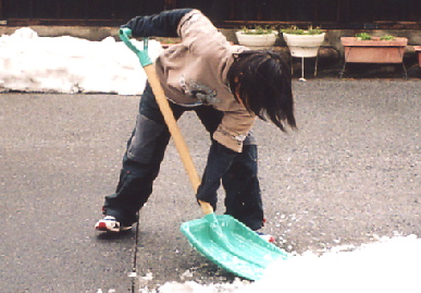 2006.1.4.ogaki_moe4.jpg (58155 バイト)