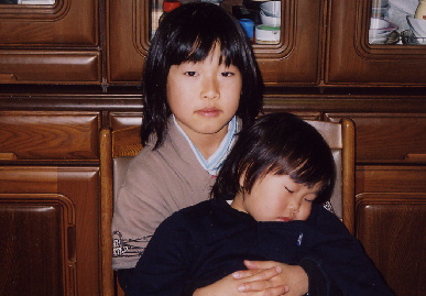 2006.1.4.ogaki_moe6.jpg (55273 バイト)