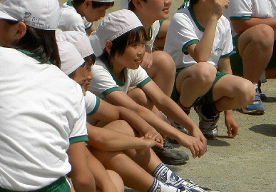 2006.5.21.undoukai12.jpg (66377 oCg)