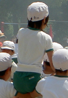 2006.5.21.undoukai17.jpg (42830 oCg)