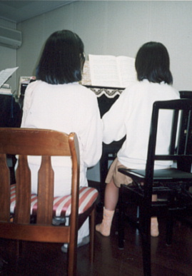 2001.6.27.�s�A�m�R.jpg (40240 �o�C�g)