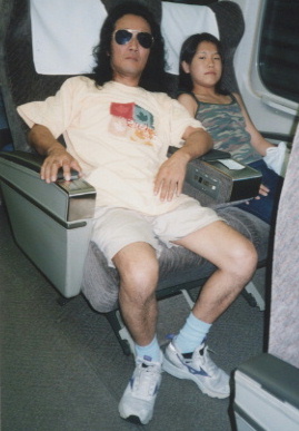2001.8.11.shinkansen�S.JPG (47244 �o�C�g)