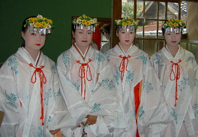 2005.10.8.maihime9.jpg (69706 �o�C�g)