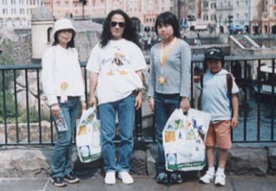 2003.5.24.25seishikaikan_traver66.jpg (56375 バイト)