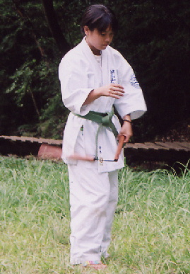 2004.8.21.karate_.gassyuku15.jpg (58369 �o�C�g)