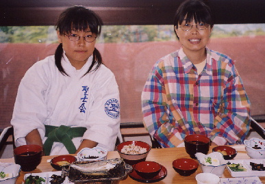 2004.8.22.karate_.gassyuku4.jpg (67382 �o�C�g)
